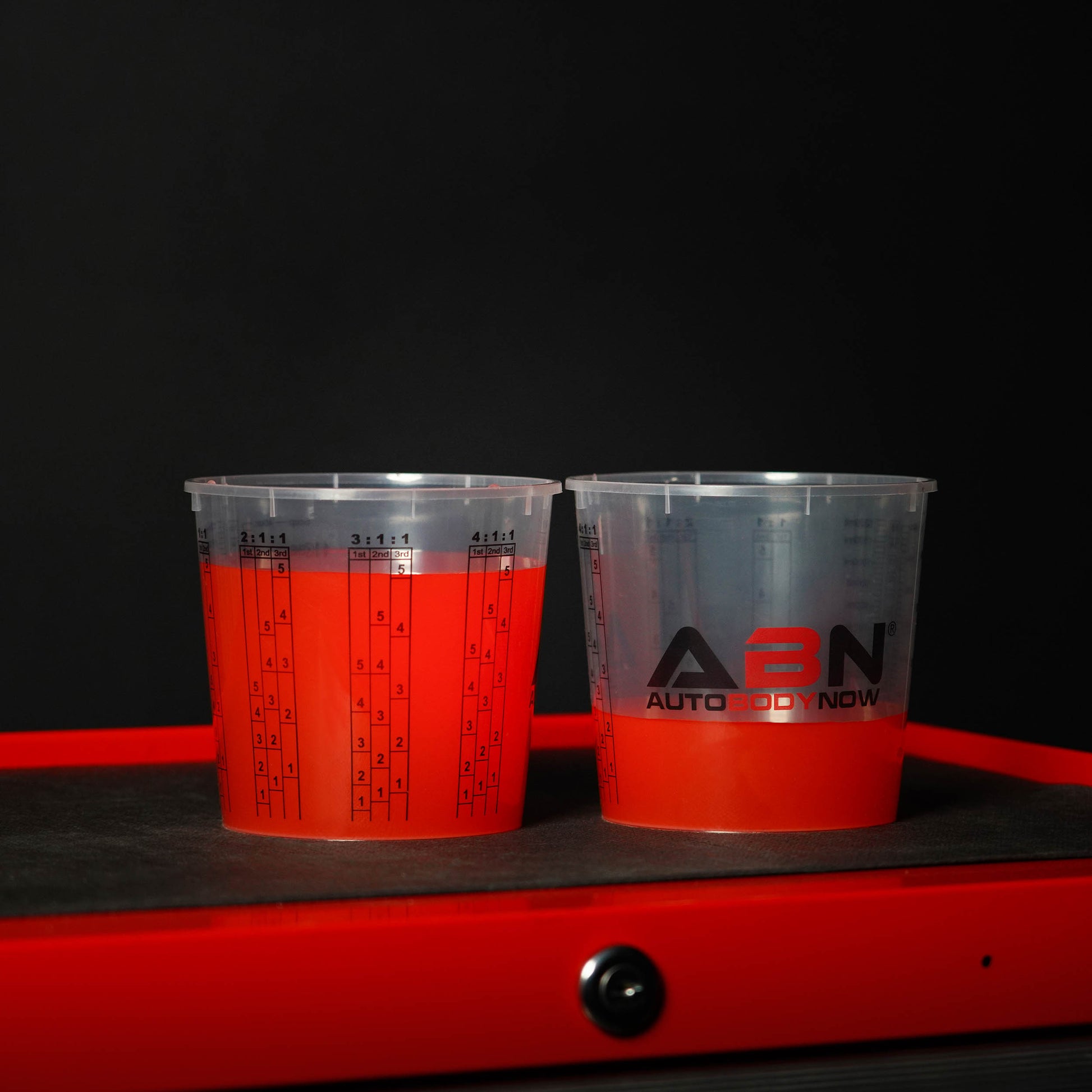 ABN Automotive Paint Mixing Cups - 100 Pack 64oz Plastic Measuring Mixing  Cups for Epoxy Resin, Activators, and Thinners with 12 Lids