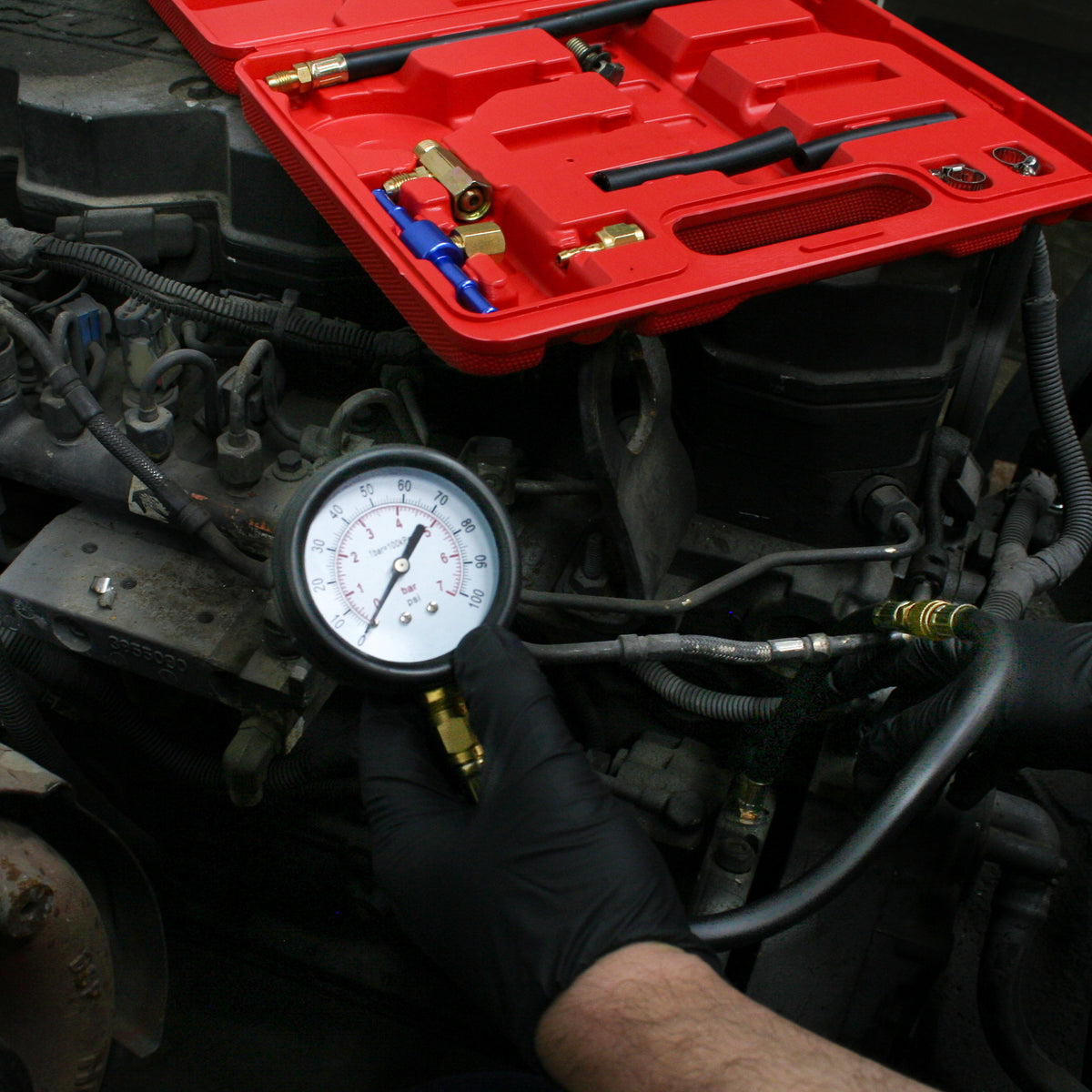 Universal Fuel Injection Pressure Test Kit with IMPROVED Flex Hoses